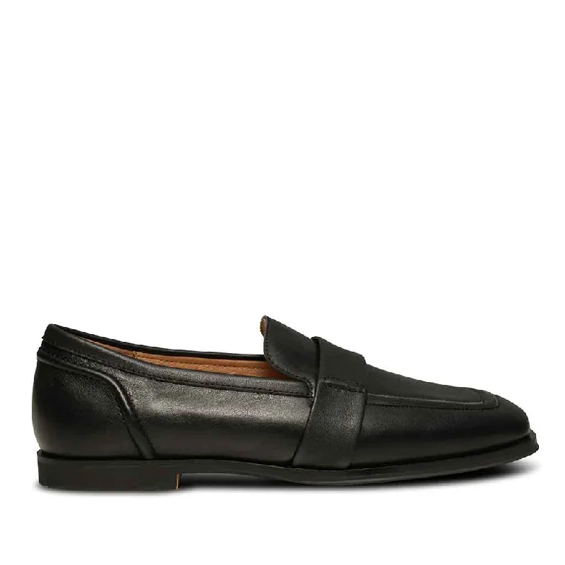 Shoe the Bear Erika Saddle Loafer - Black