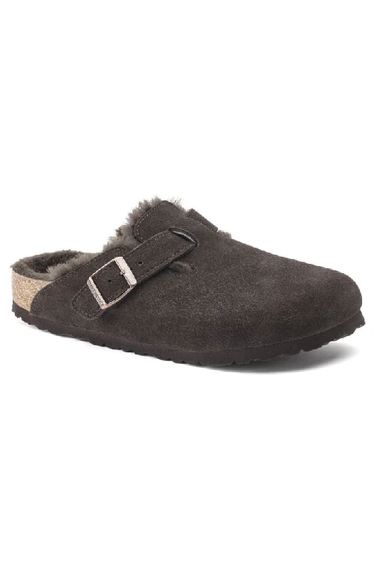 Birkenstock Boston Shearling Regular Width in Mocha